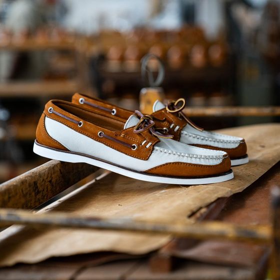Bayside Boat Shoe - Parchment Cotswold/Chestnut Vienna, view 5